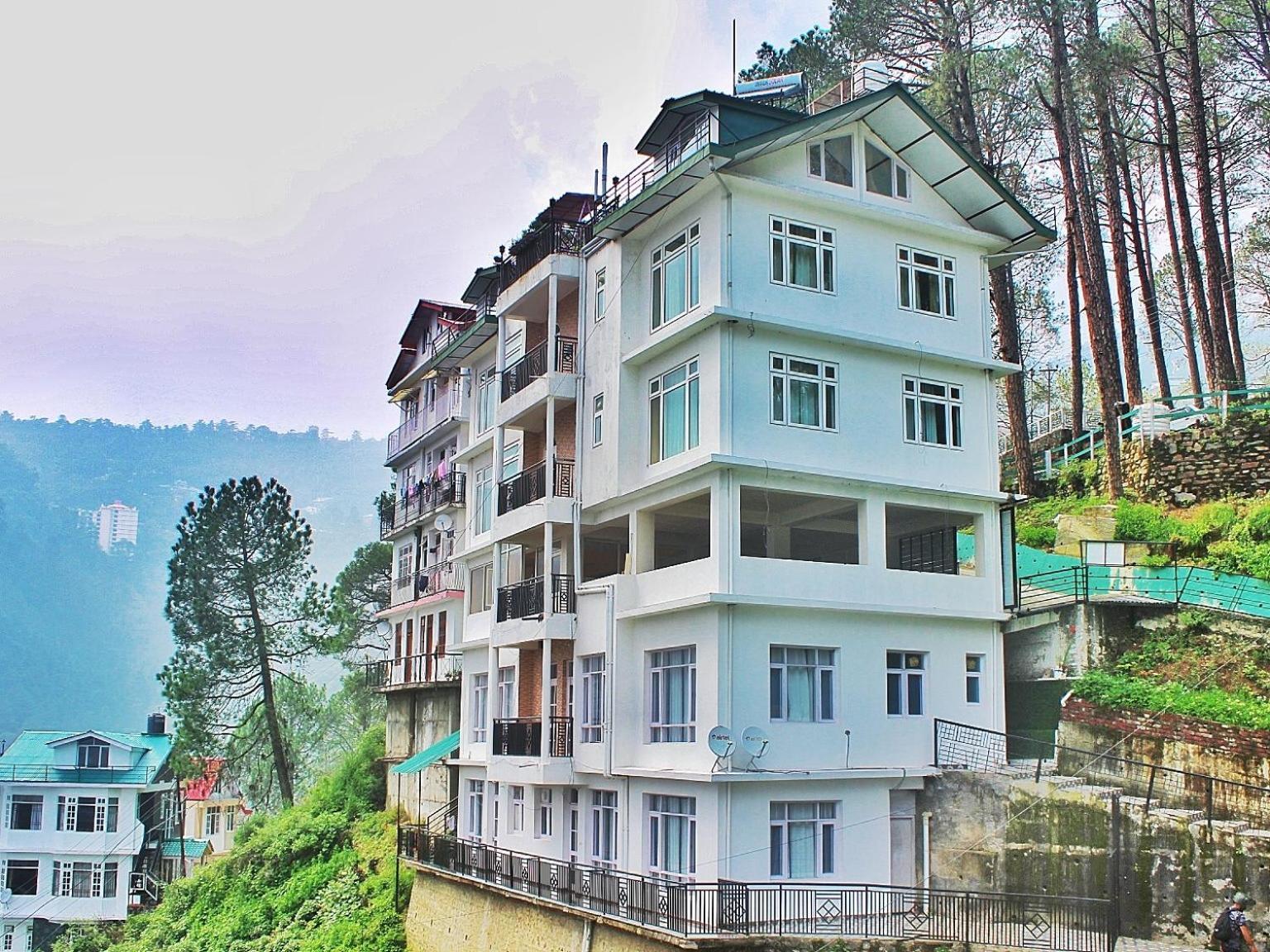 Pine Retreat Shimla Hotel Bagian luar foto